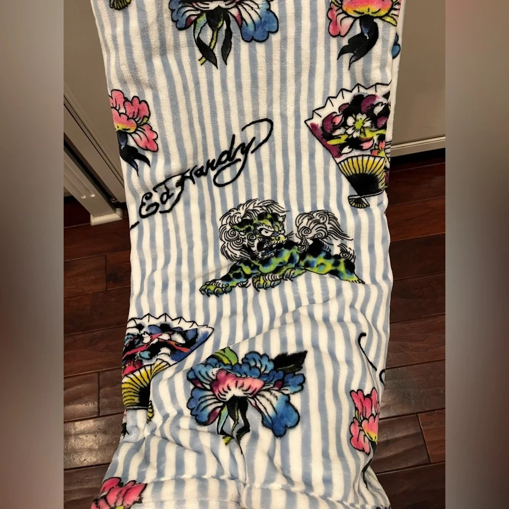 Ed Hardy Twin Plush Blanket